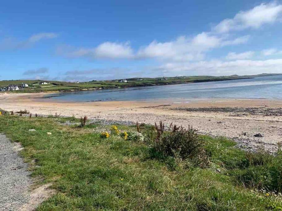 Bumblebee Cottage Donegal Town Buitenkant foto